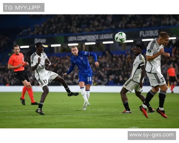 足总杯激战波尔图与切尔西战成平局帽子戏法点燃全场激情